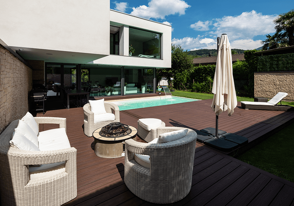Prestige-41-Aussen-Pool-02-Galerie-Highlights-4-W