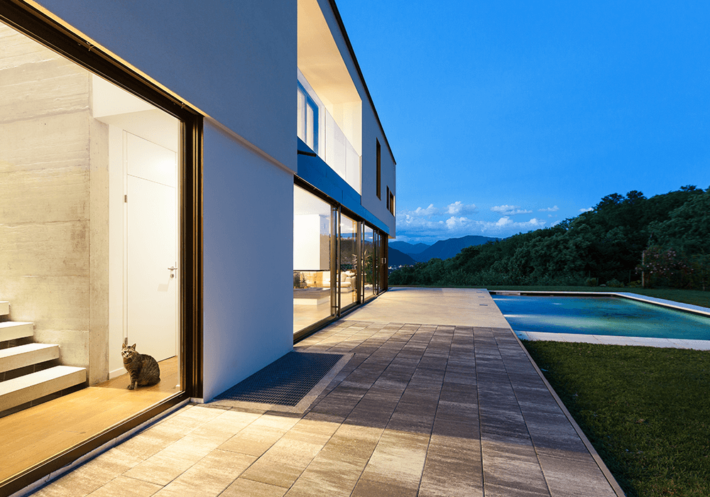 Prestige-43-Aussen-Pool-Nacht-06-Galerie-Highlights-4-W
